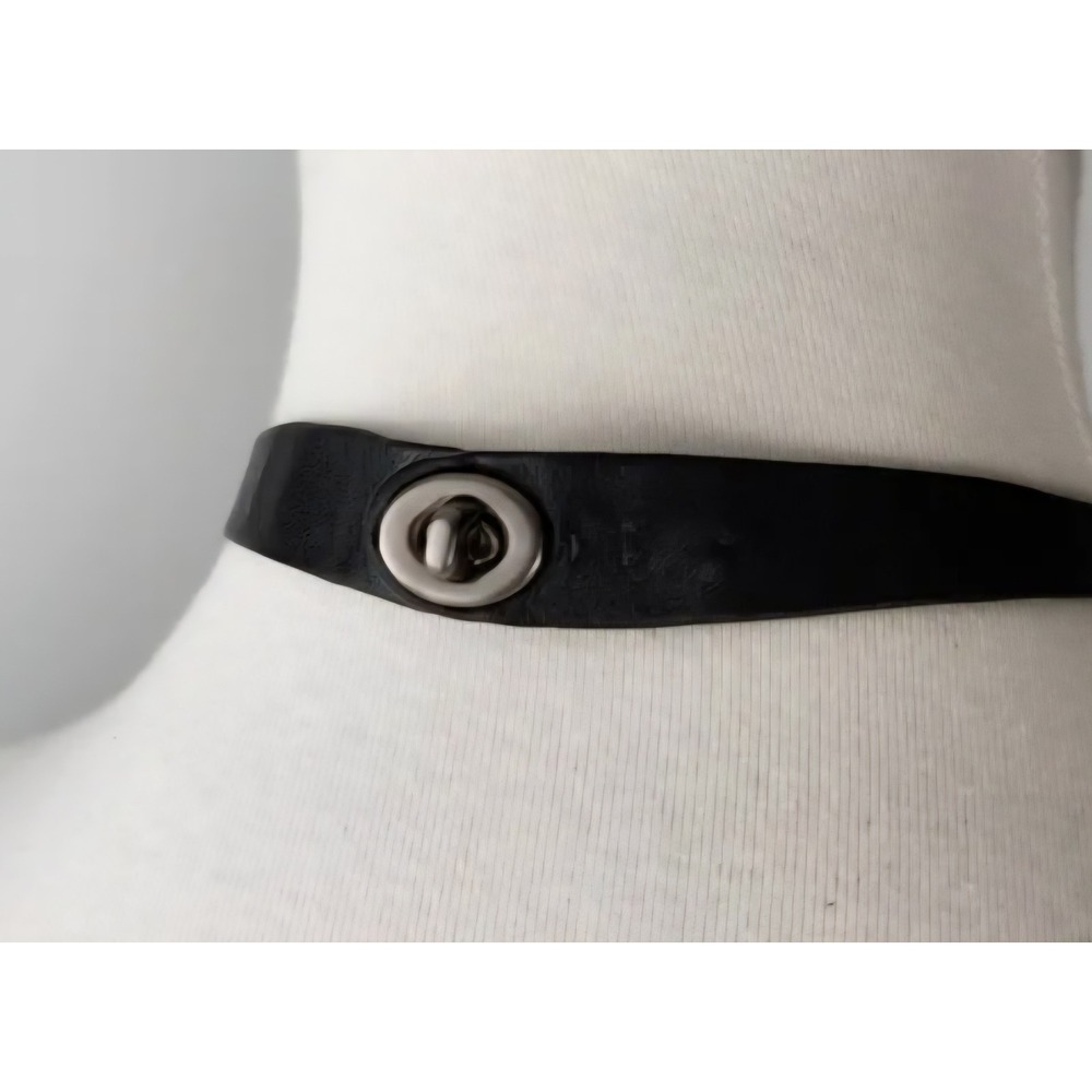 Vintage Coach Cameo Leather Necklace Black Toggle Close Goth Victorian Gunmetal - Picture 3 of 5